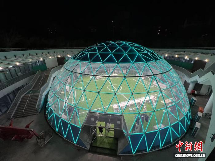 2025世界人形机器人运动会熊猫眼核心区正式启用