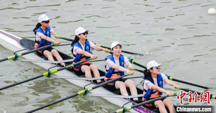 第三届中国国际女子赛艇精英赛在上海奉贤金汇