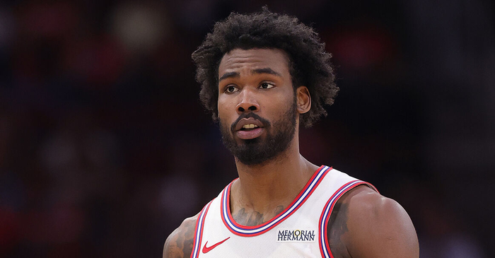 塔里-伊森逆境中爆发 火箭力克76人迎连胜