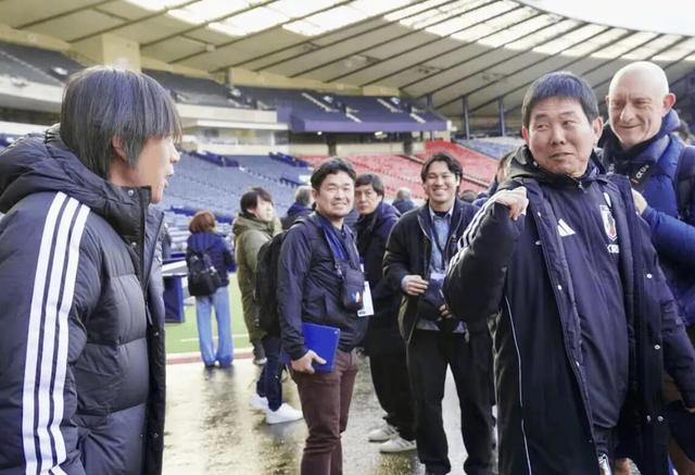 日本男足迎任意球大师中村俊辅助阵冲击世界杯